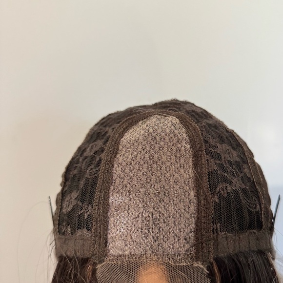 WIG Ombre Light  Blonde Wig with Dark Roots  front  Closure lace - natural look - Picture 5 of 9